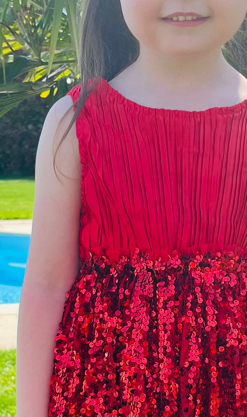 Robe rouge sequins